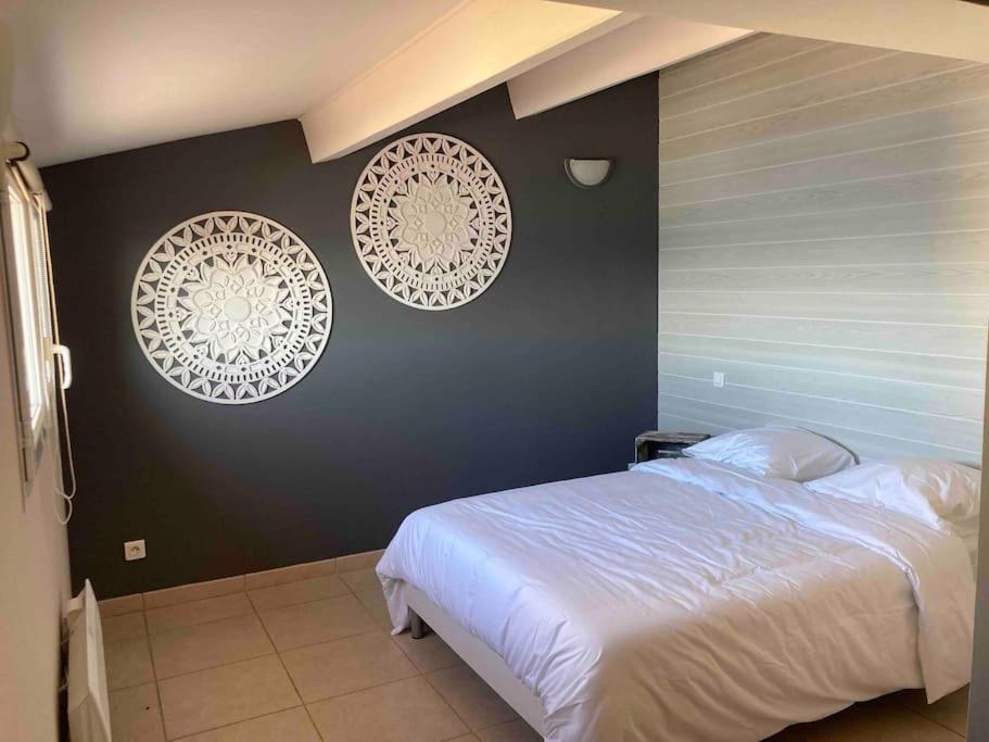 Villa Avec Spa & Vue Panomarique Sur L'Etang เปรอลส์ ภายนอก รูปภาพ